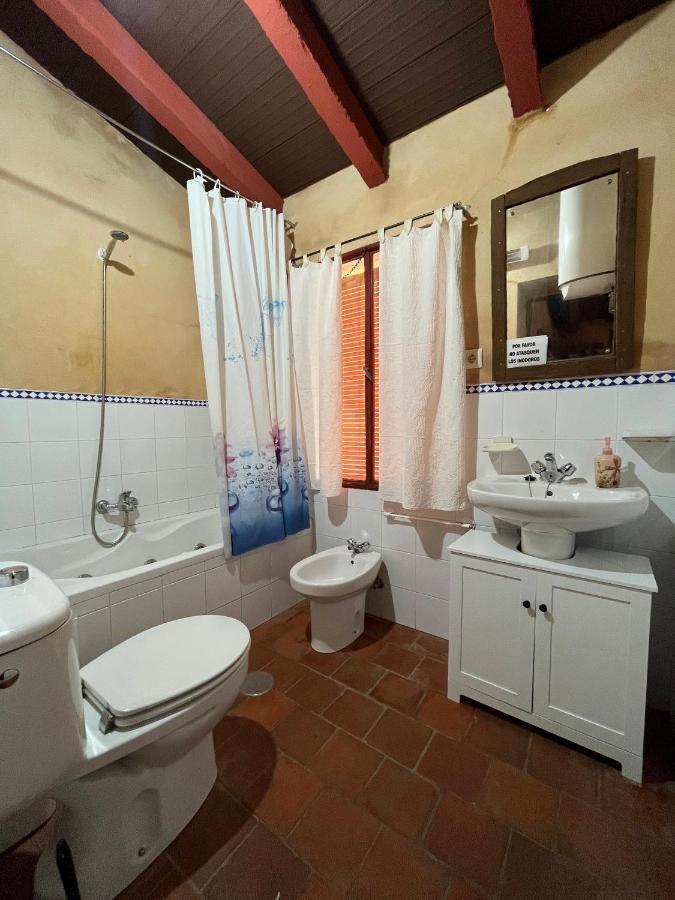 Casa Rural En El Cerro Del Buho Piedrabuena Luaran gambar