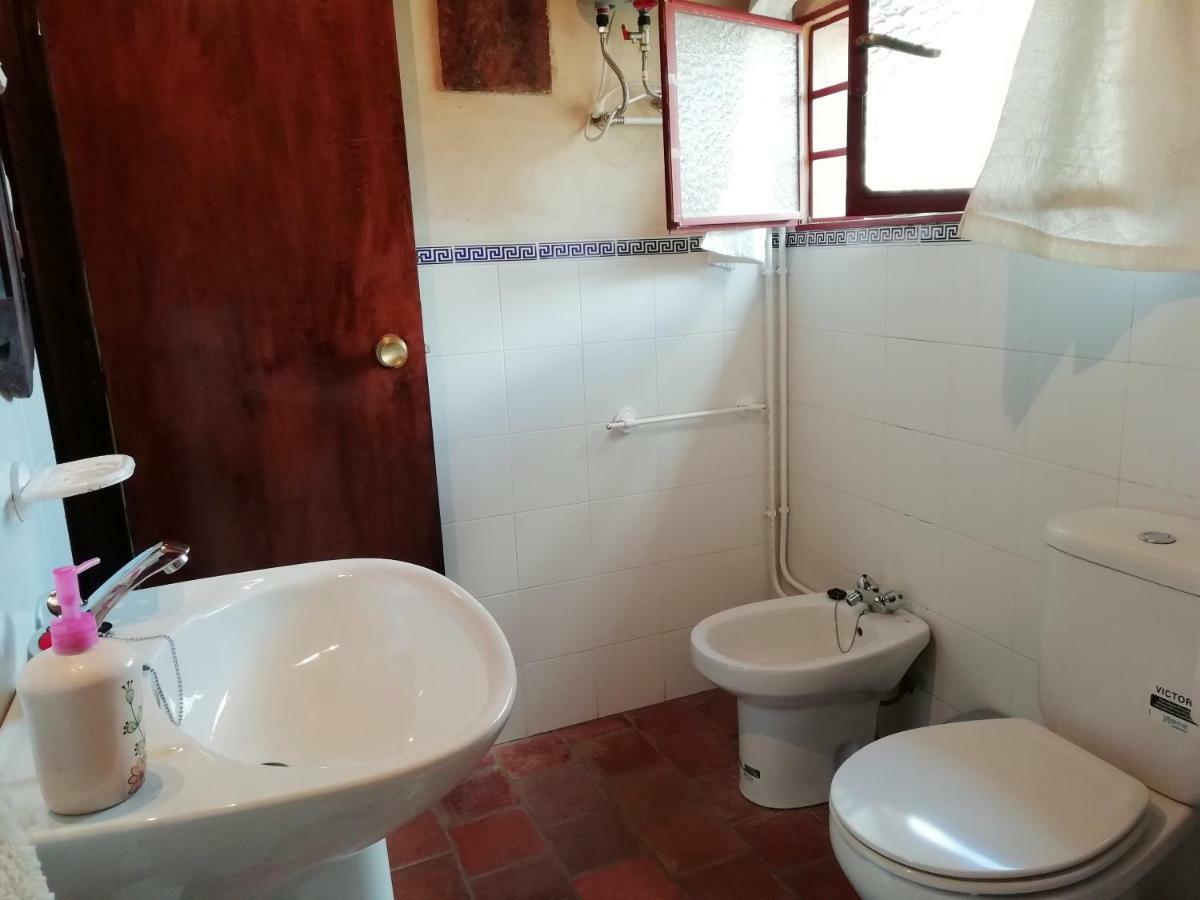 Casa Rural En El Cerro Del Buho Piedrabuena Luaran gambar